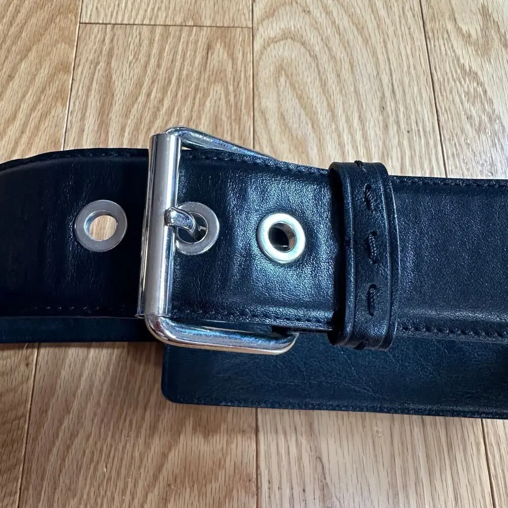 Chloe Black Leather Belt with Large Moveable Panel Size Small
